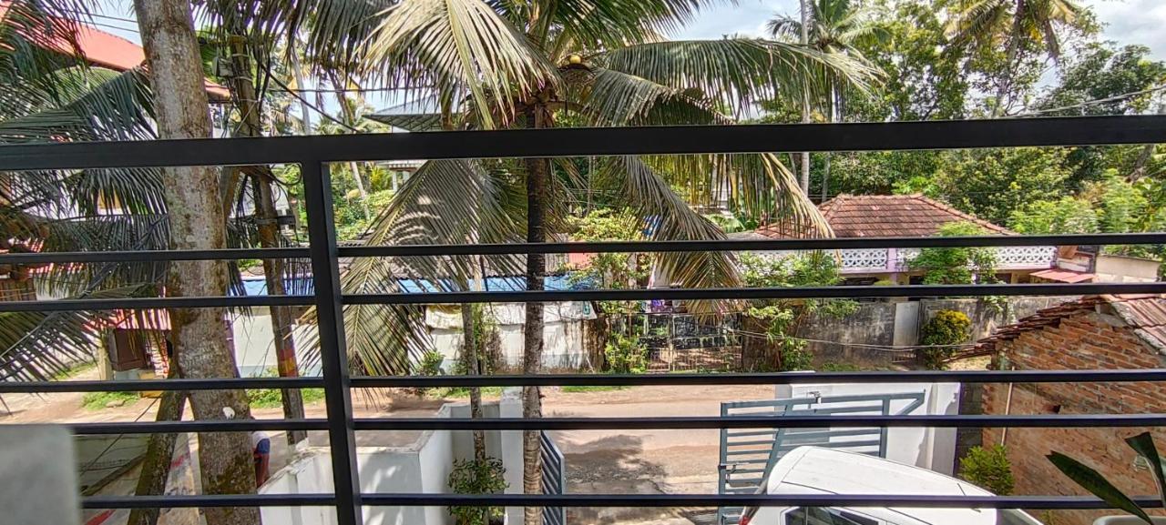 Dune Homestay Alappuzha Экстерьер фото
